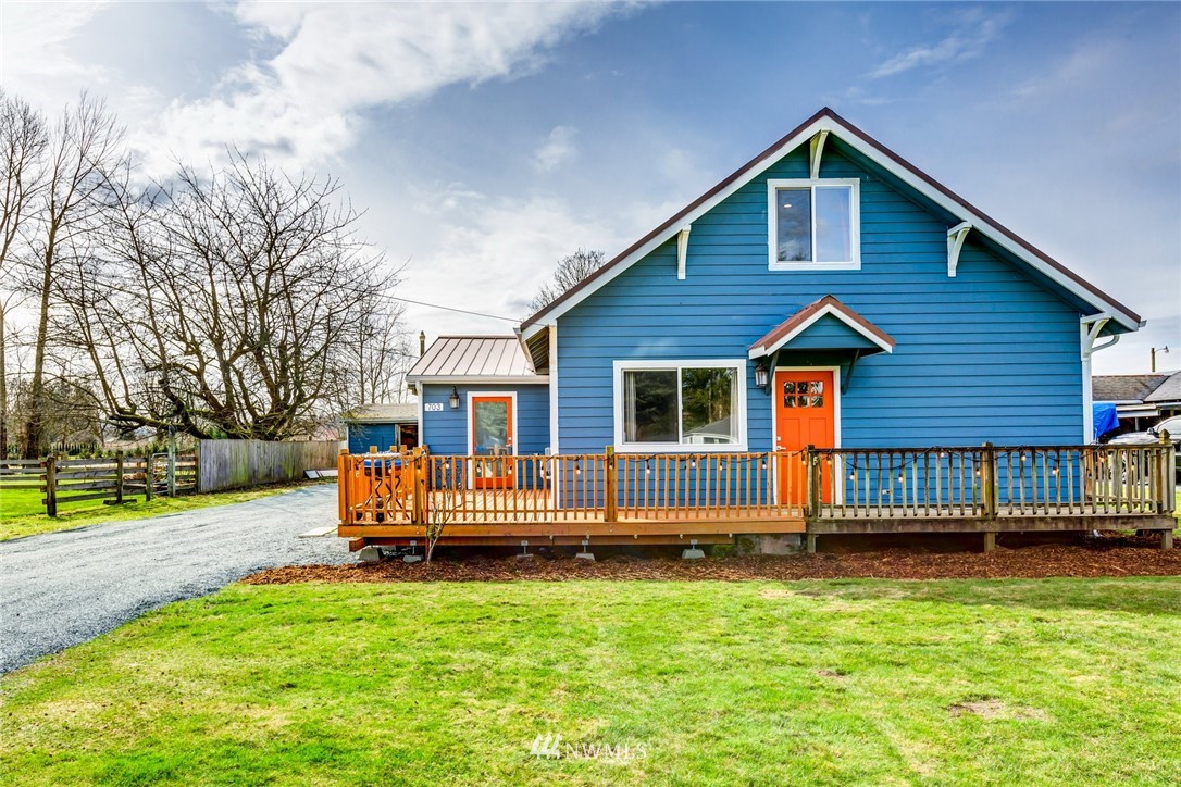 703 F & S Grade Road Sedro-Woolley, WA 98284 - Photo 1 of 37 Gallery Image 1