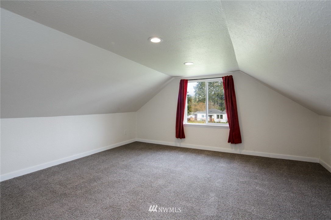703 F & S Grade Road Sedro-Woolley, WA 98284 - Photo 23 of 37 Gallery Image 23