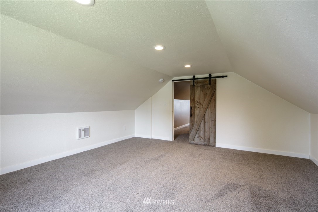 703 F & S Grade Road Sedro-Woolley, WA 98284 - Photo 24 of 37 Gallery Image 24