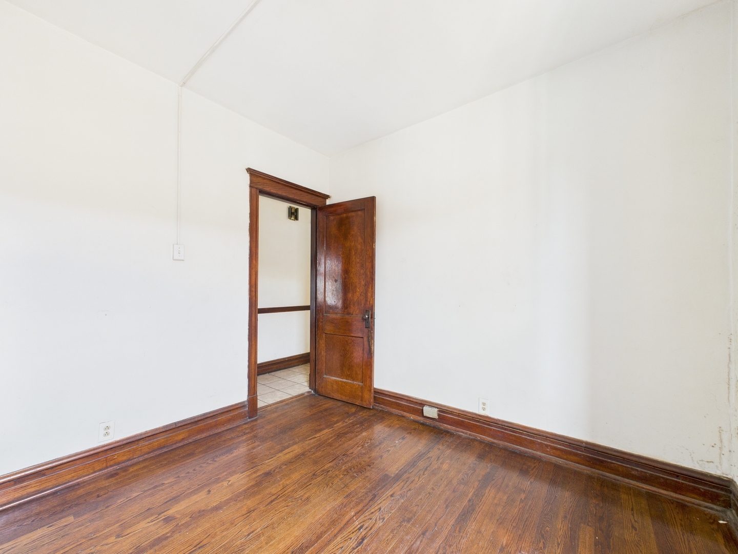 6917 South Indiana Avenue Chicago, IL 60637 - Photo 13 of 36