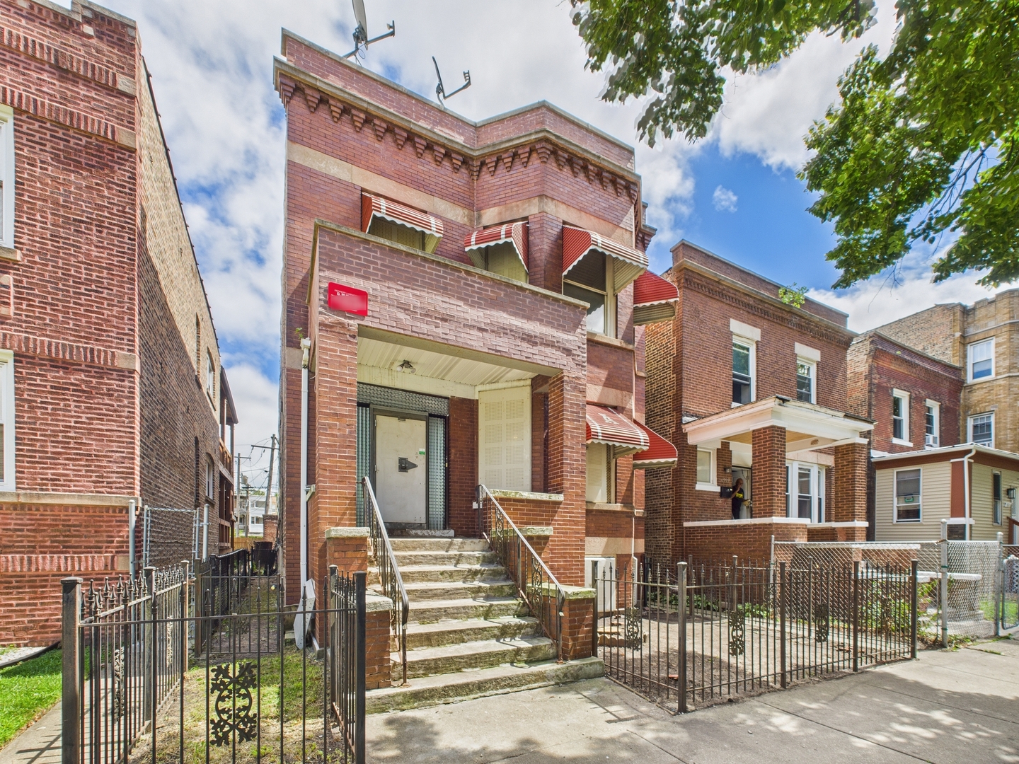 6917 South Indiana Avenue Chicago, IL 60637 - Photo 3 of 36