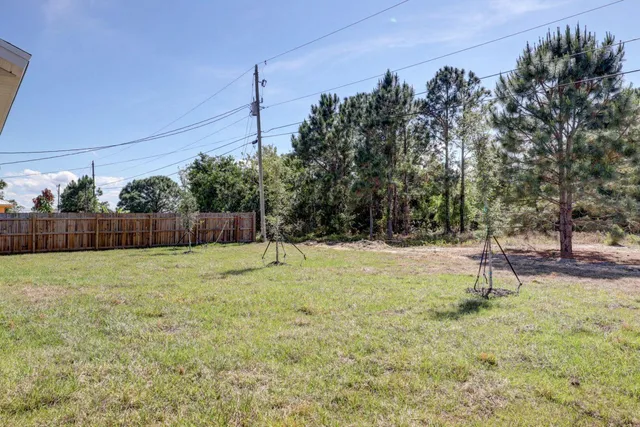 $2,695 | 586 Southwest Laconic Avenue, Port St. Lucie, FL 34953