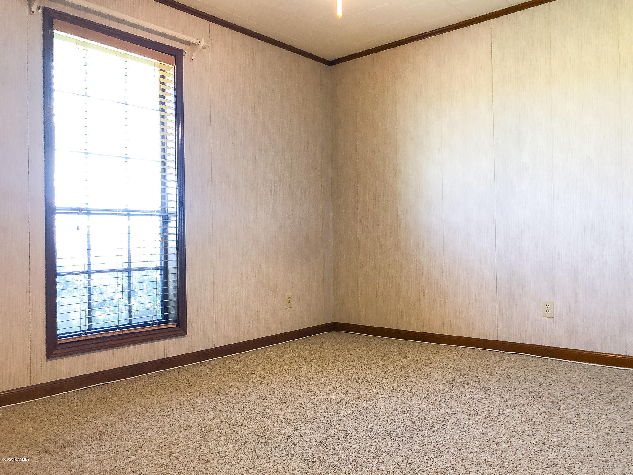 801 Rue Bon Secours Scott, LA 70583 - Photo 10 of 18 IMG_5917