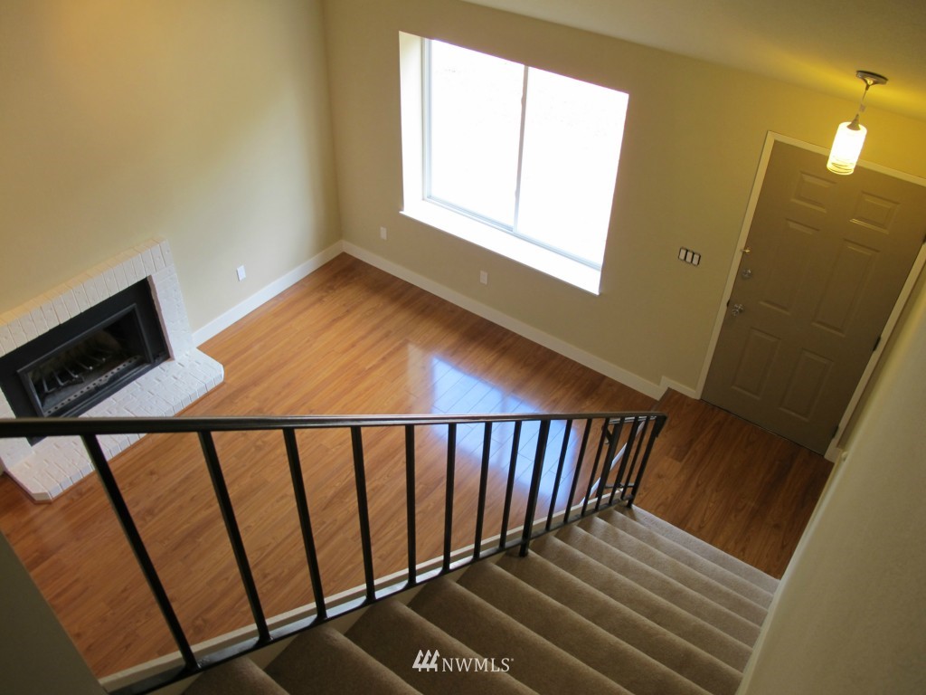 2211 Northeast 23rd Street Renton, WA 98056 - Photo 8 of 18 Gallery Image 8