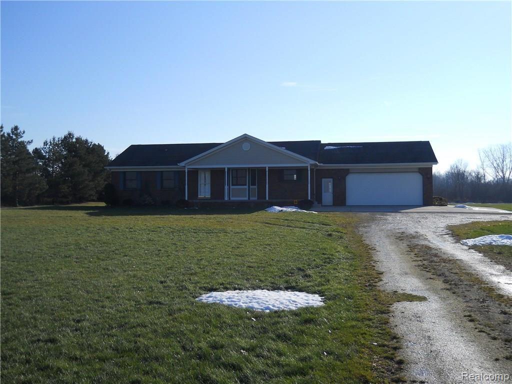 12615 Speaker Road Yale, MI 48097 - Photo 1 of 21