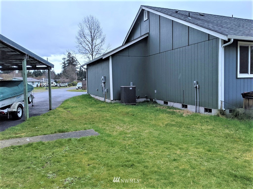 5939 189th Avenue Southwest Rochester, WA 98579 - Photo 5 of 35