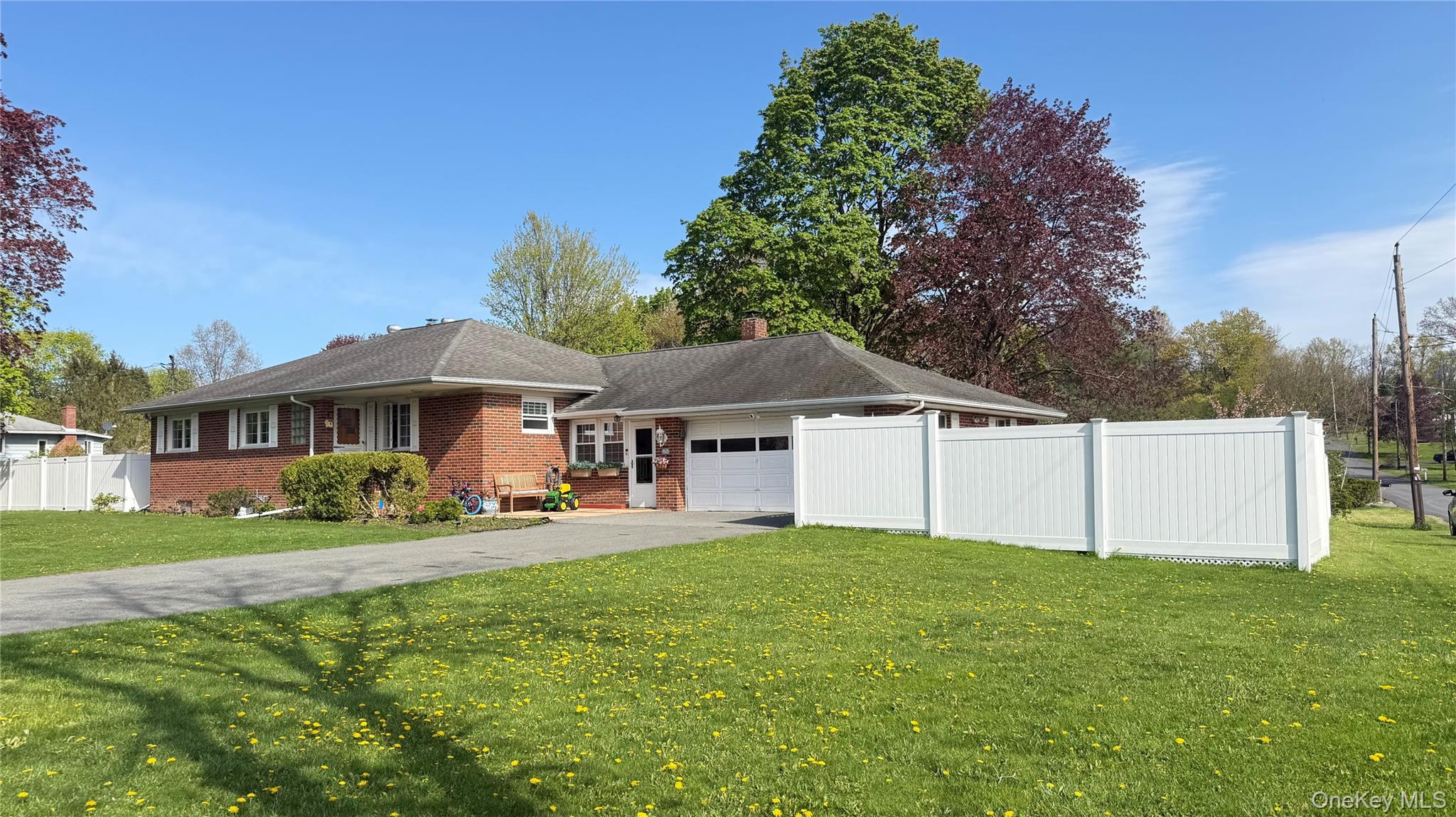 60 Ryerson Road New Hampton, NY 10958 - Photo 2 of 23