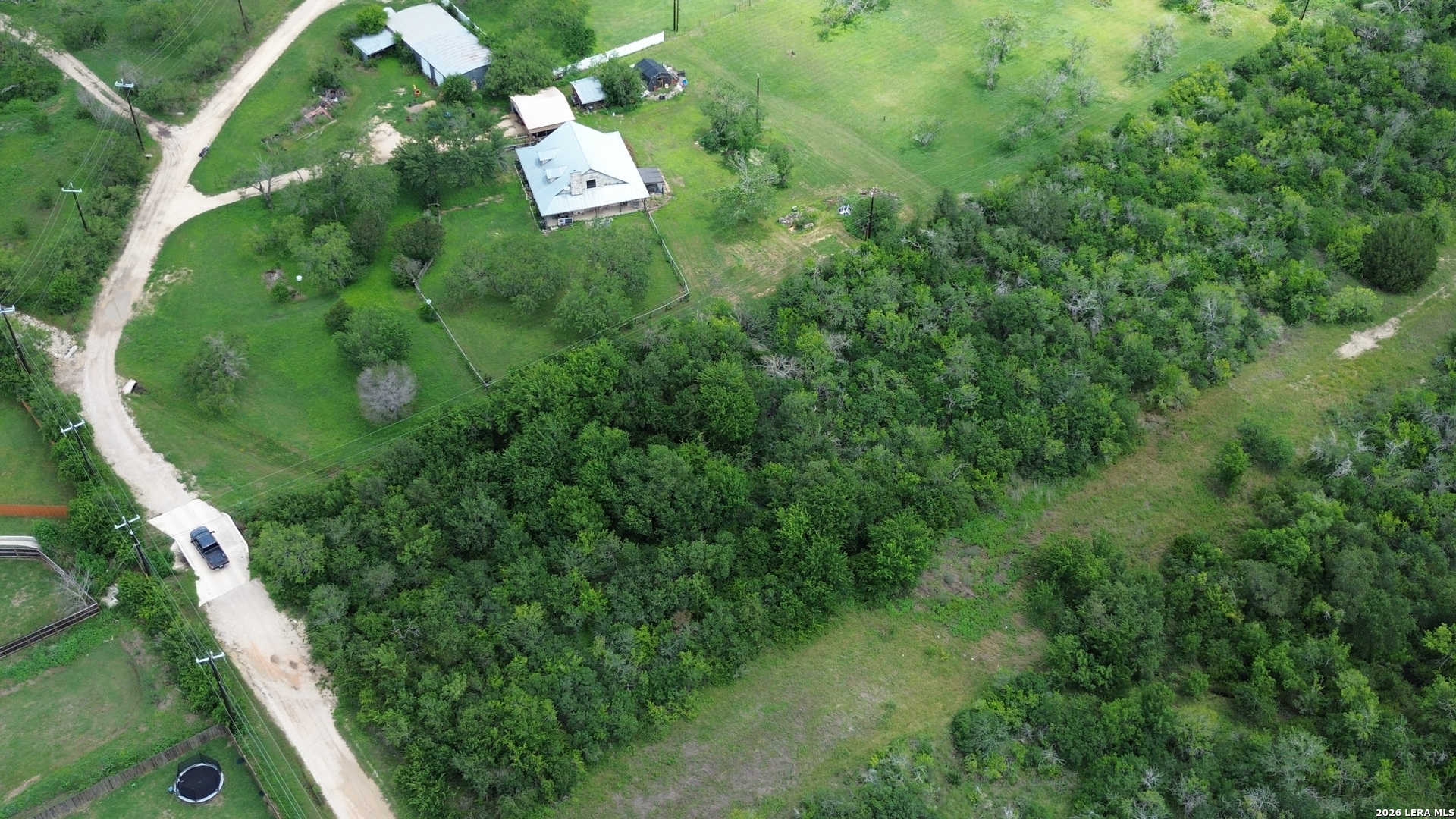 5011 North Abbott Road St. Hedwig, TX 78152 - Photo 16 of 33