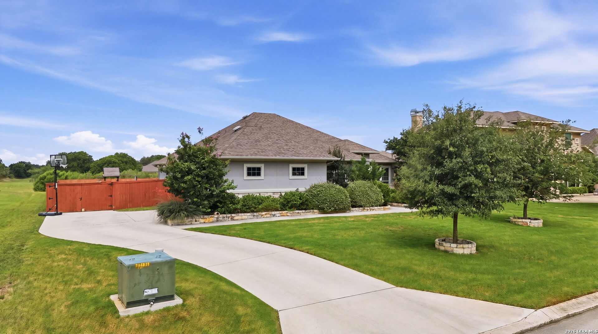 30603 Setterfeld Circle Fair Oaks Ranch, TX 78015 - Photo 5 of 39
