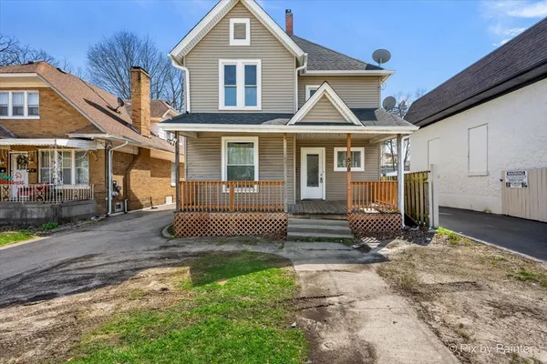 $324,900 | 519 West Highland Avenue, Elgin, IL 60123