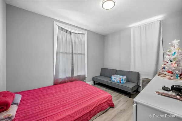 $324,900 | 519 West Highland Avenue, Elgin, IL 60123