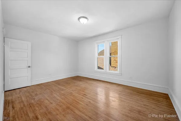 $324,900 | 519 West Highland Avenue, Elgin, IL 60123