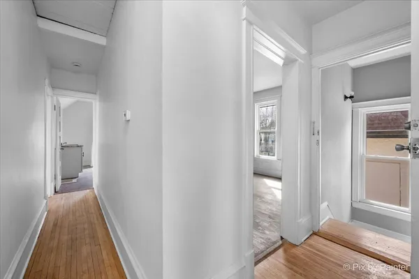 $324,900 | 519 West Highland Avenue, Elgin, IL 60123