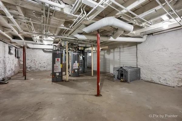 $324,900 | 519 West Highland Avenue, Elgin, IL 60123