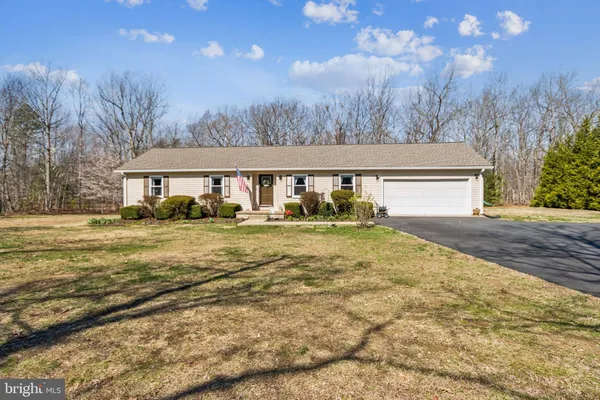 $424,500 | 8174 Black Walnut Run Road, Rhoadesville, VA 22542