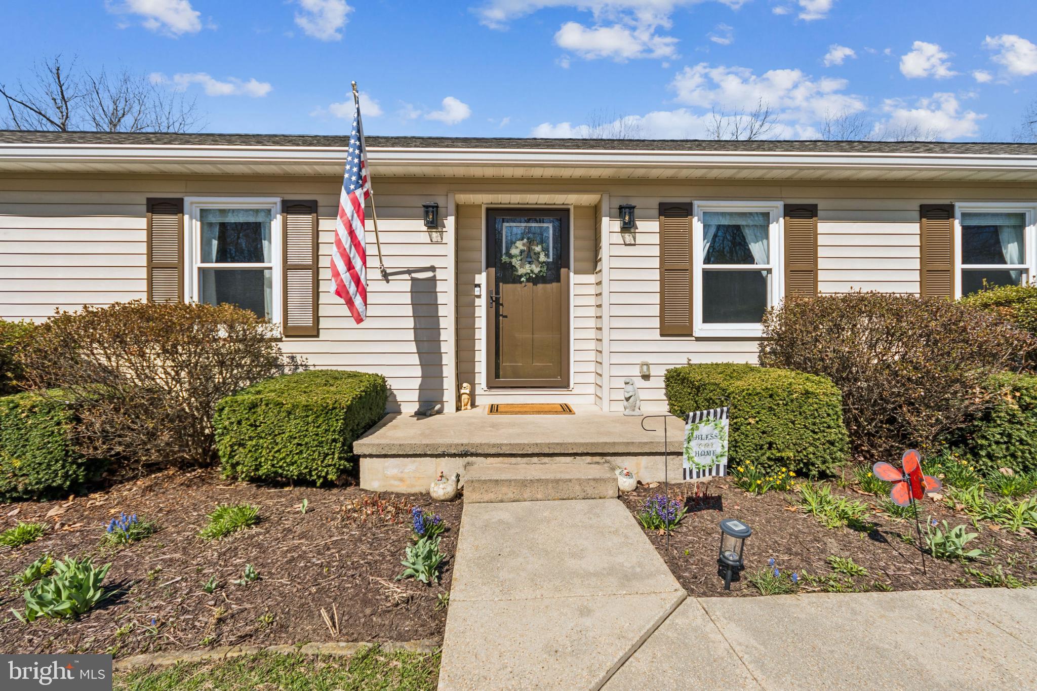 8174 Black Walnut Run Road Rhoadesville, VA 22542 - Photo 3 of 40