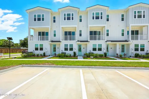 $599,990 | 1010 2nd Avenue North, Jacksonville Beach, FL 32250