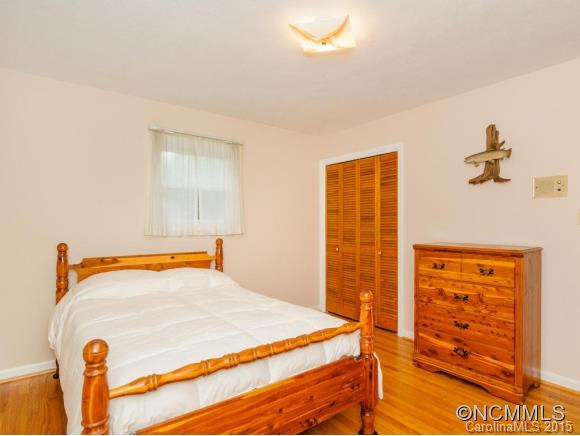 151 Rowland Rd. Swannanoa, NC 28778 - Photo 11 of 24 Gallery Image 11