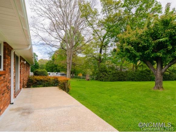 151 Rowland Rd. Swannanoa, NC 28778 - Photo 23 of 24 Gallery Image 23