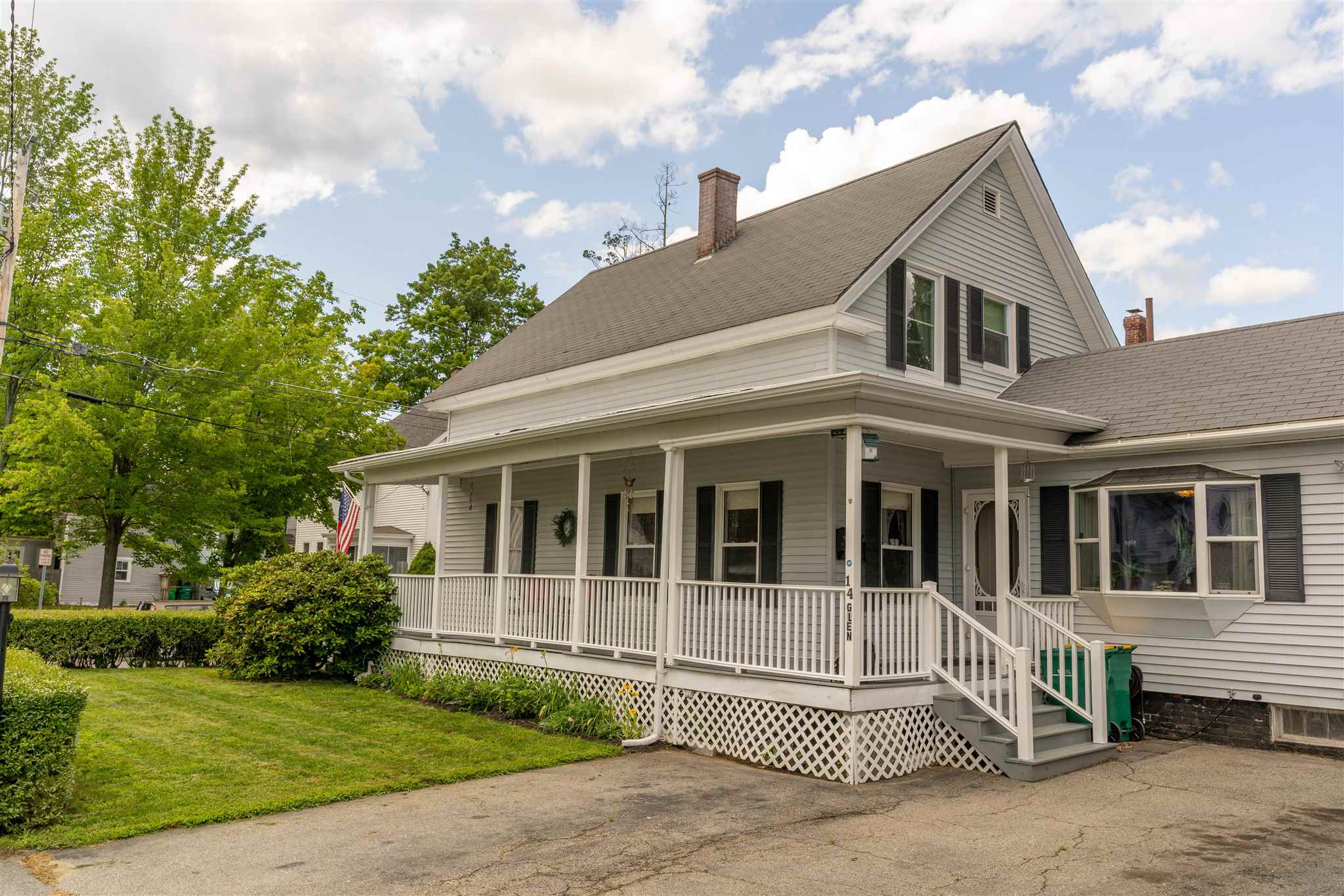 14 Glen Street Rochester, NH 03867 - Photo 2 of 40