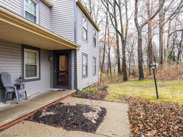 253 Perry Drive Northwest Canton, OH 44708 - Photo 4 of 26 Gallery Image 4