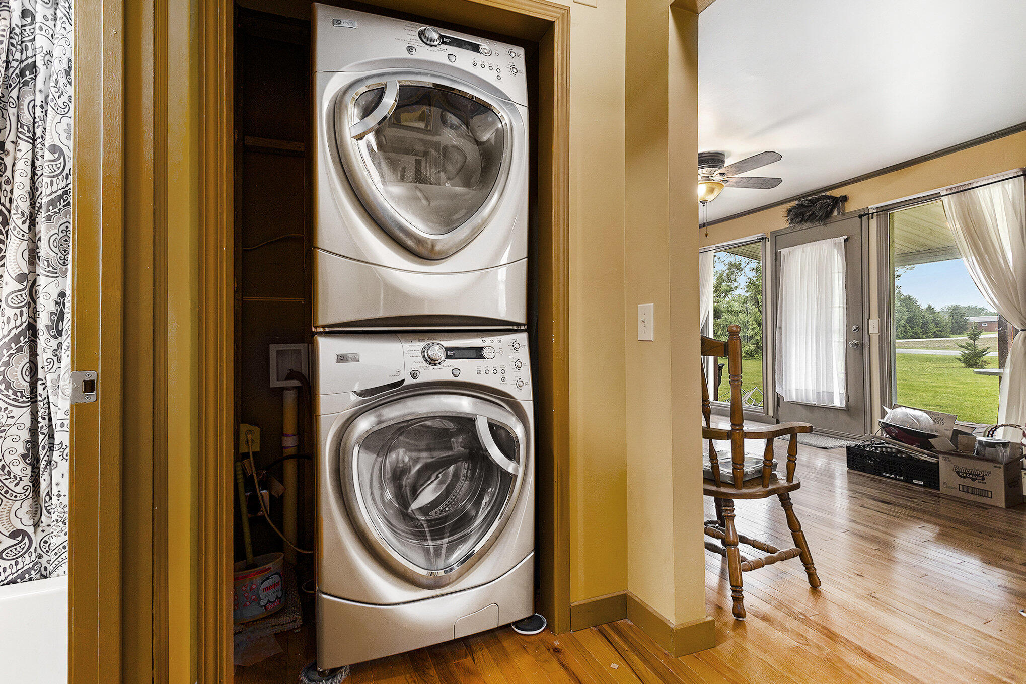 940 Athens Road Sherwood, MI 49089 - Photo 12 of 21 Laundry