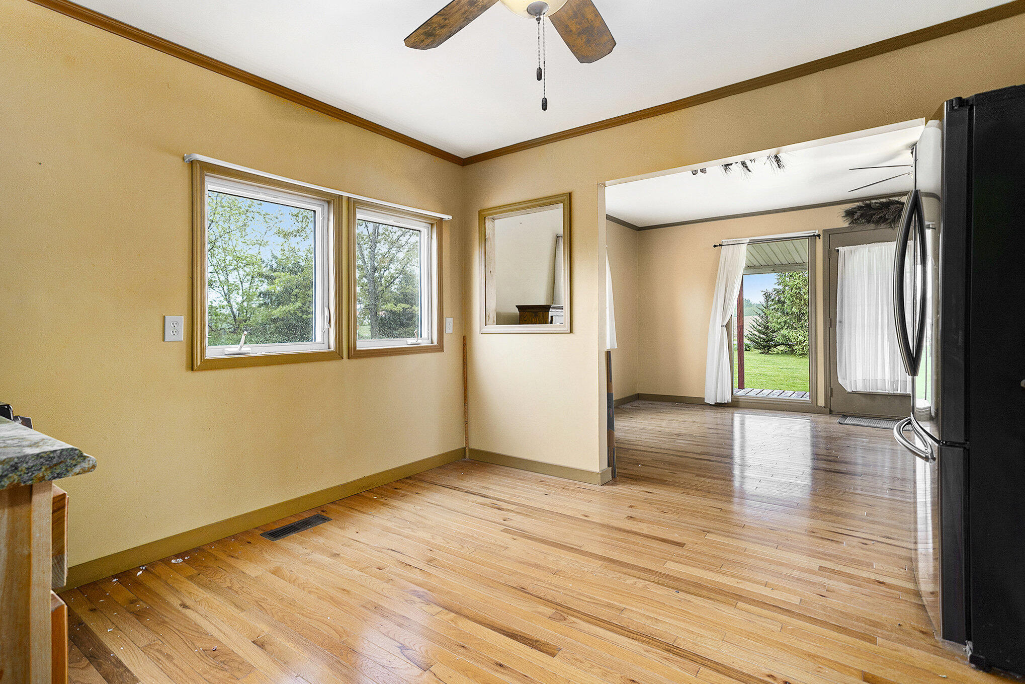 940 Athens Road Sherwood, MI 49089 - Photo 5 of 21 Kitchen