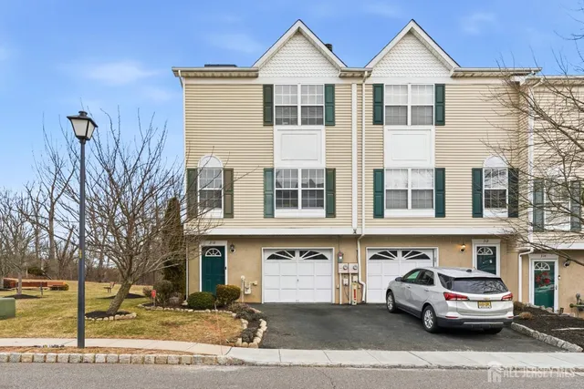 $399,998 | 312 George Wilson Boulevard, Flemington, NJ 08822