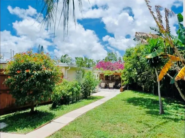 $2,195 | 279 Hach Lane, West Palm Beach, FL 33415