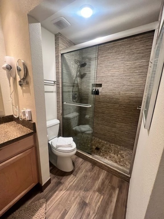 1937 Soda Ridge Road, Unit 1122 Keystone, CO 80435 - Photo 7 of 39 a bathroom with a toilet and a shower