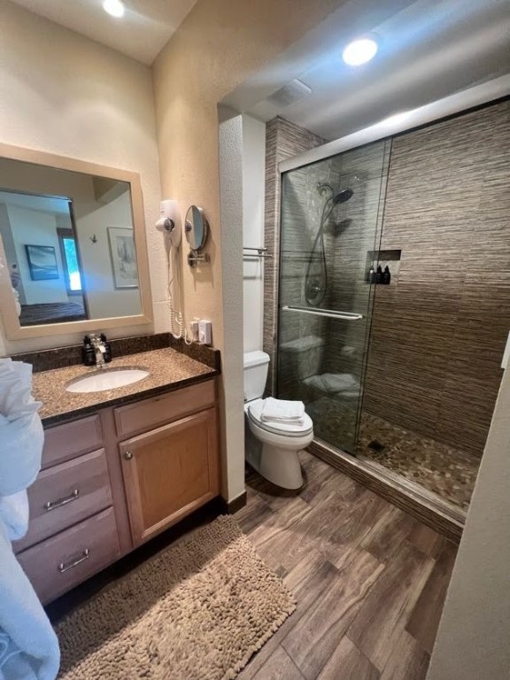 1937 Soda Ridge Road, Unit 1122 Keystone, CO 80435 - Photo 8 of 39 a bathroom with a sink a toilet and shower