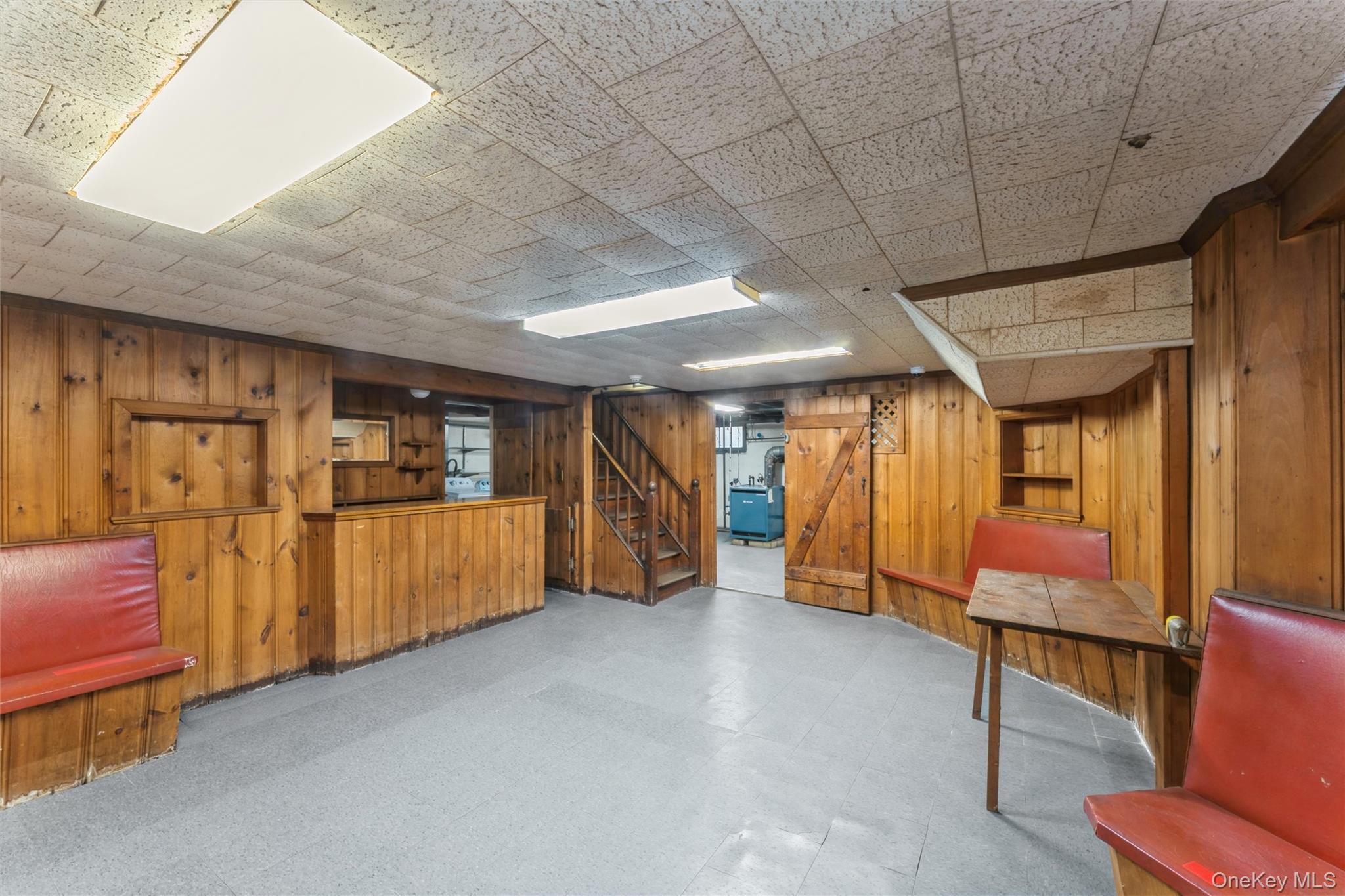 24 Welwyn Road Great Neck, NY 11021 - Photo 20 of 25