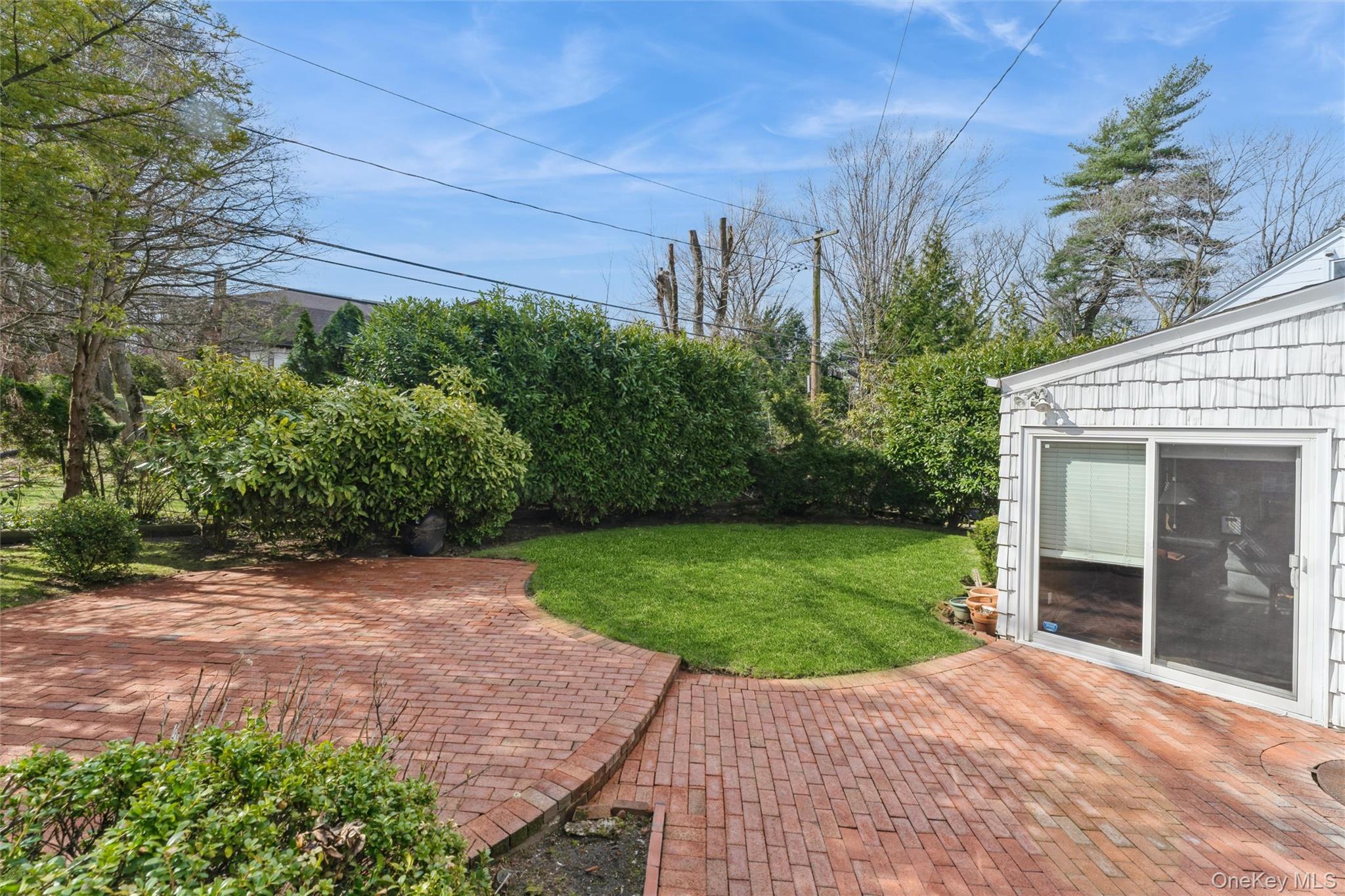 24 Welwyn Road Great Neck, NY 11021 - Photo 24 of 25