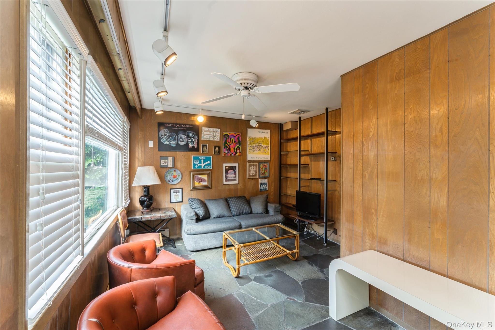 24 Welwyn Road Great Neck, NY 11021 - Photo 9 of 25