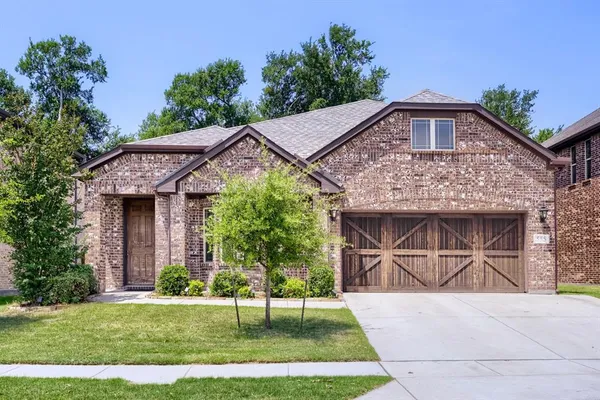 $364,900 | 555 Svenson Lane, Lavon, TX 75166