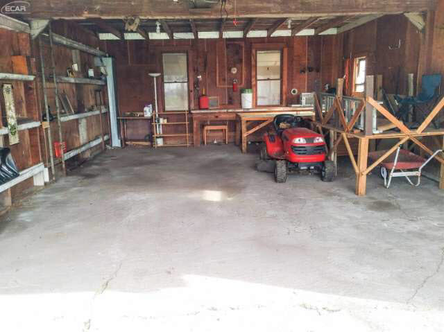6275 King Road Bridgeport, MI 48722 - Photo 19 of 25 21121503-18.JPG