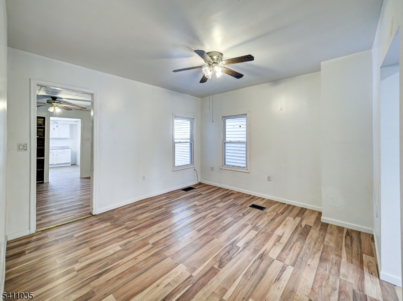 289 Mercer Street Phillipsburg, NJ 08865 - Photo 6 of 29