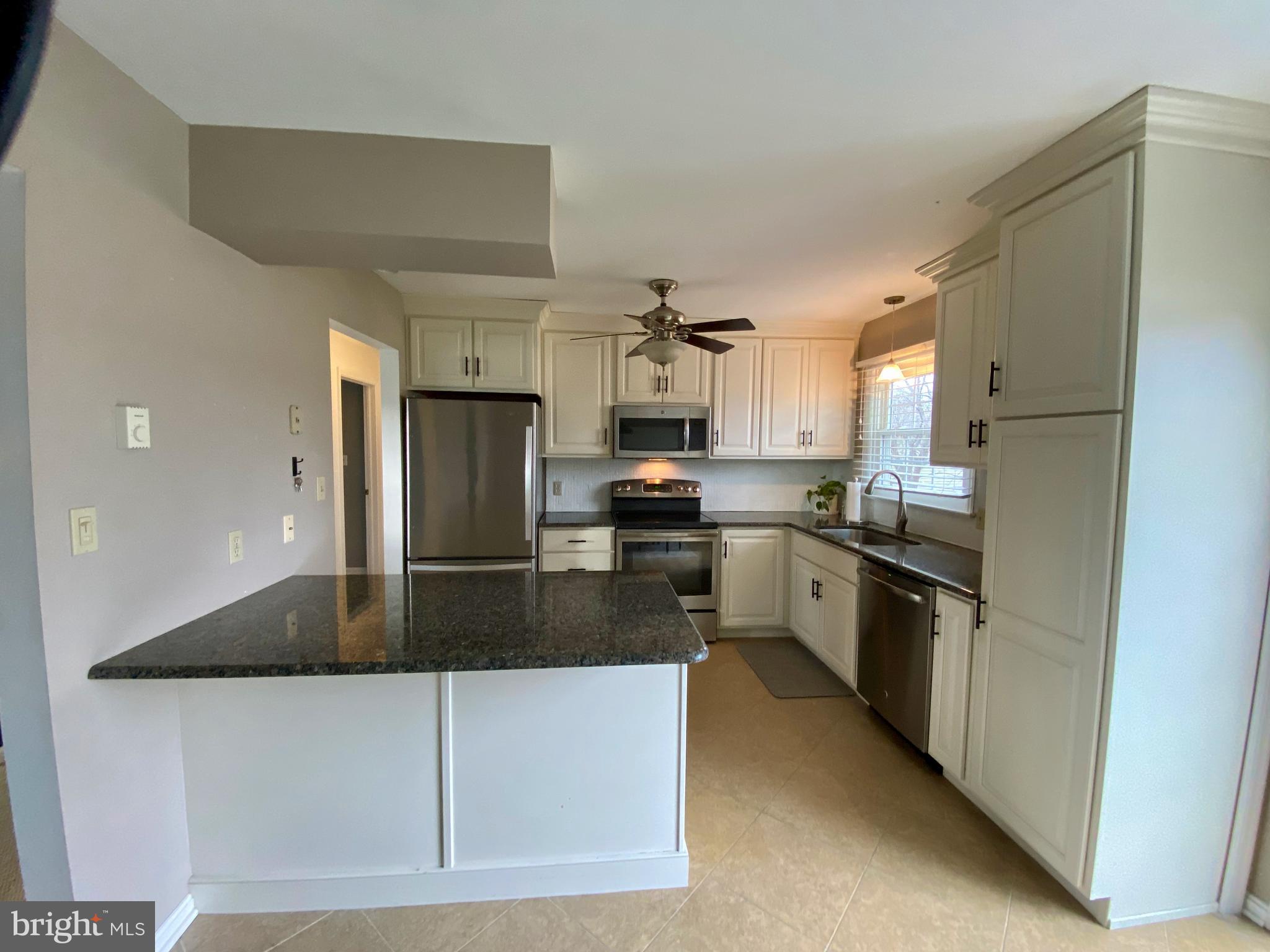 71 Arrowhead Drive Lititz, PA 17543 - Photo 9 of 39 Gallery Image 9