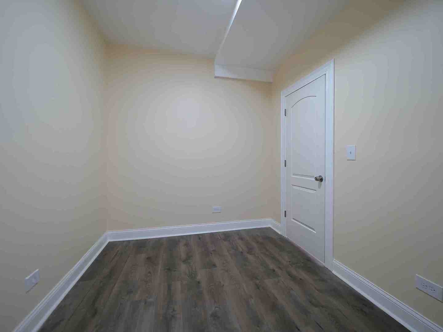 10 West 113th Street Chicago, IL 60628 - Photo 13 of 45