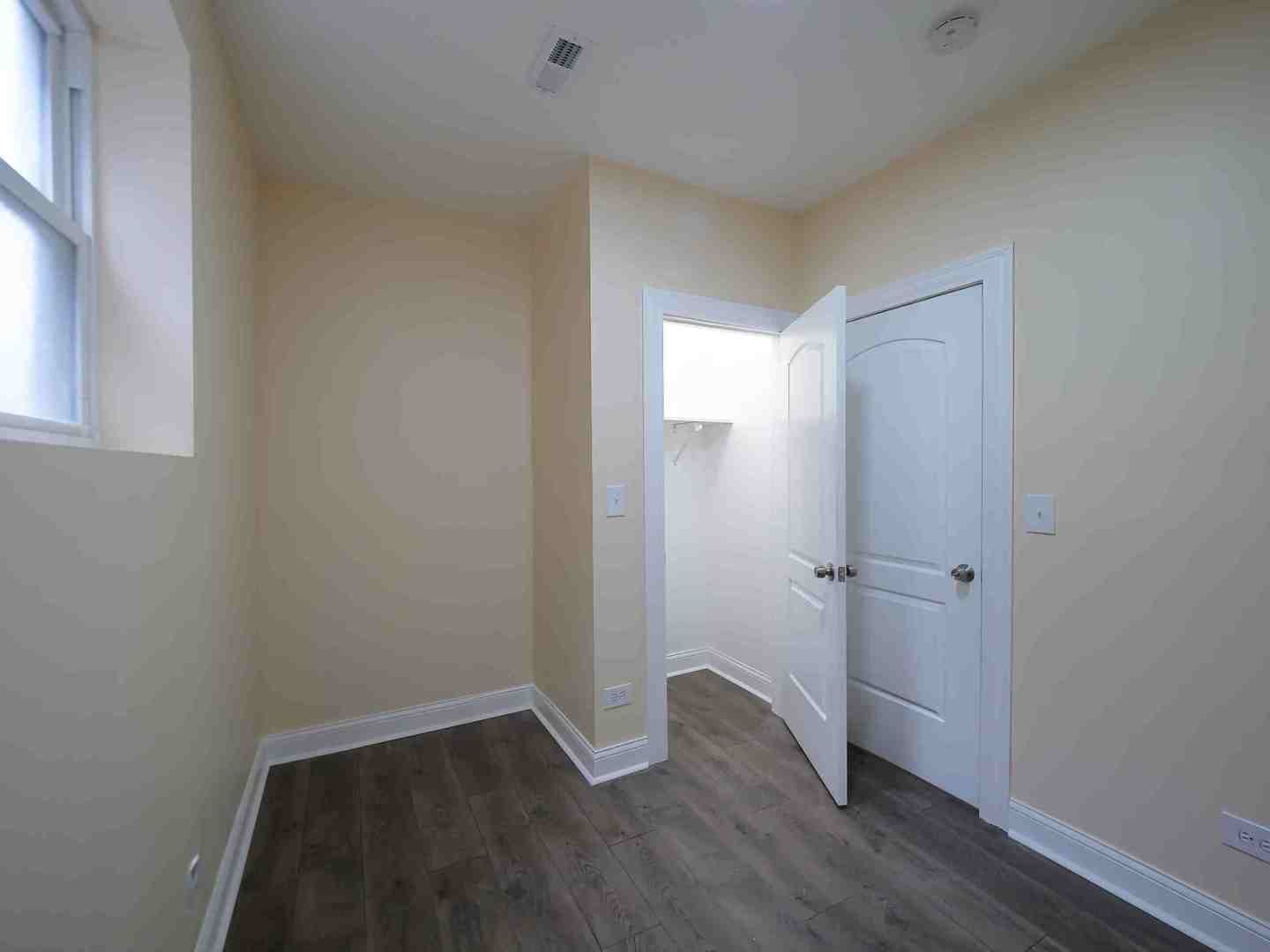 10 West 113th Street Chicago, IL 60628 - Photo 17 of 45