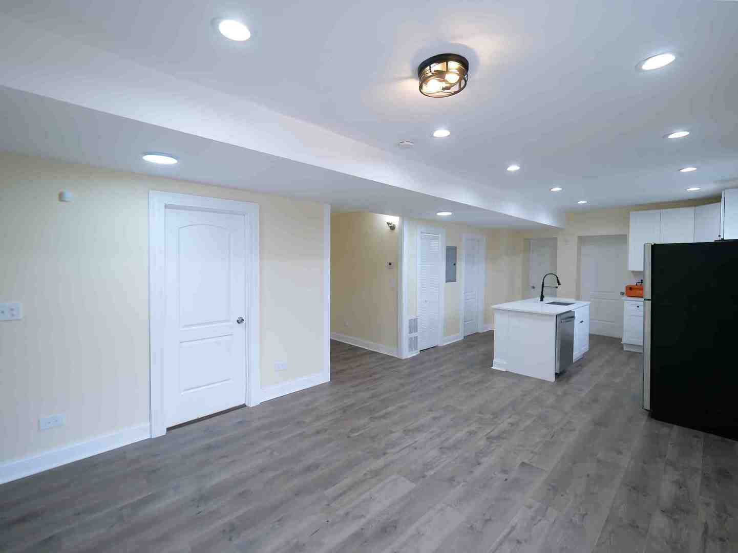 10 West 113th Street Chicago, IL 60628 - Photo 29 of 45