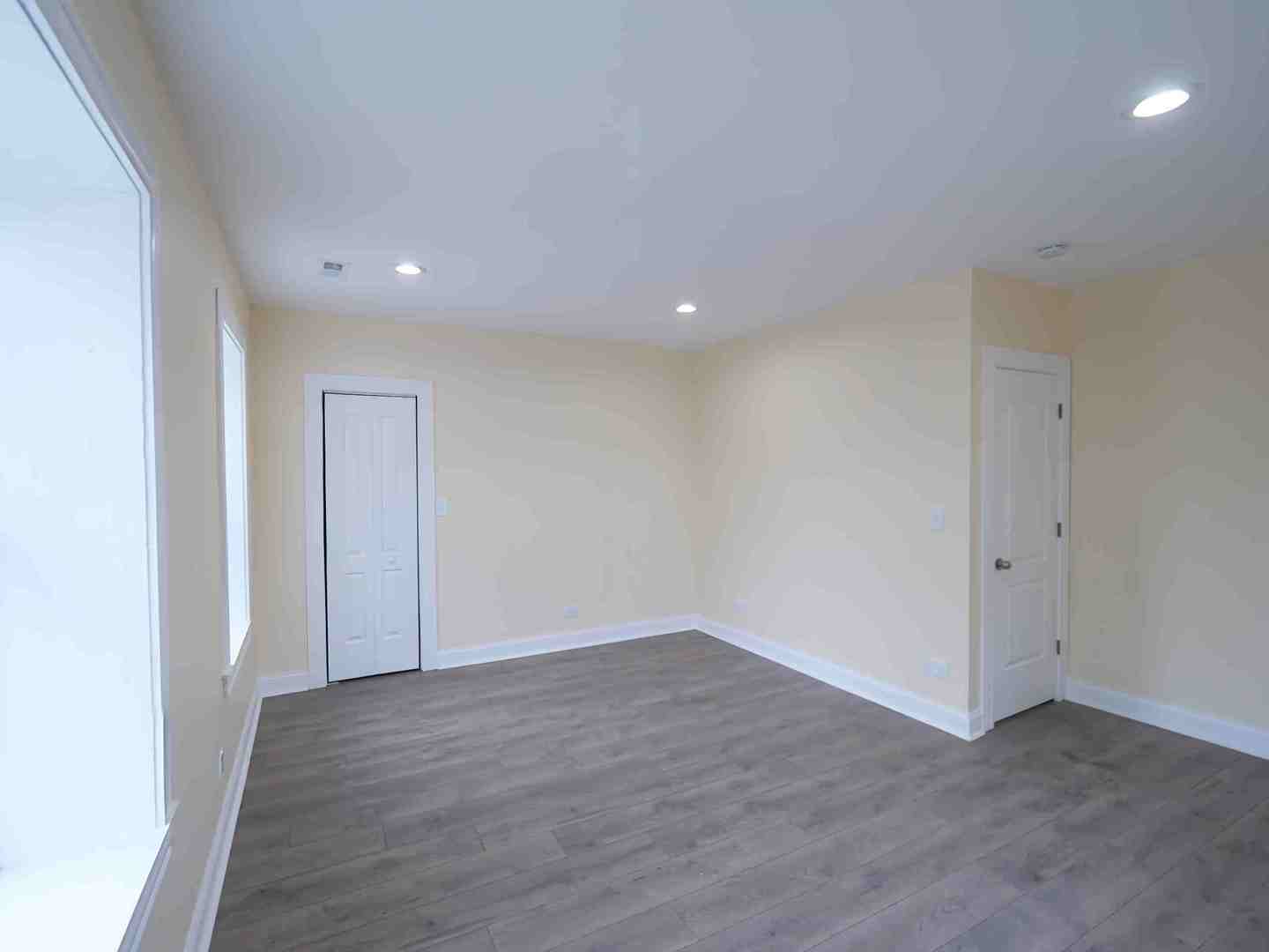 10 West 113th Street Chicago, IL 60628 - Photo 32 of 45