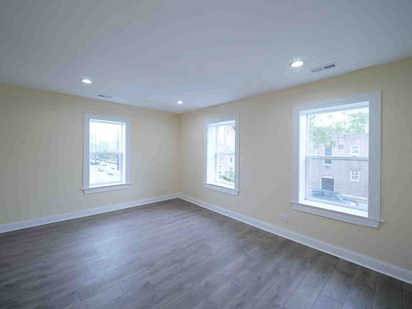10 West 113th Street Chicago, IL 60628 - Photo 33 of 45