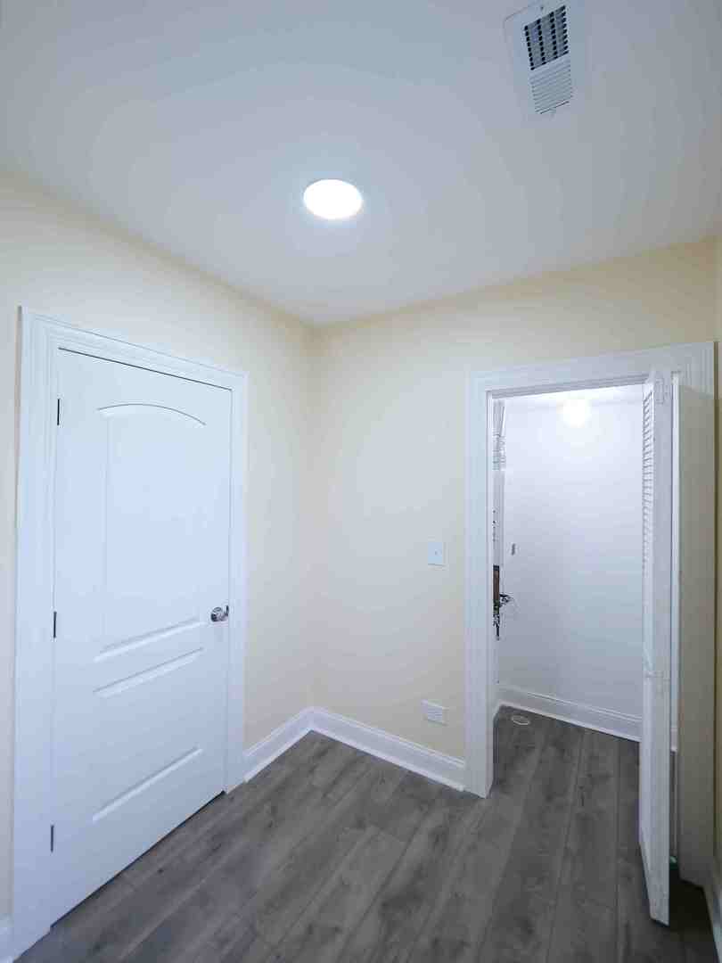 10 West 113th Street Chicago, IL 60628 - Photo 36 of 45