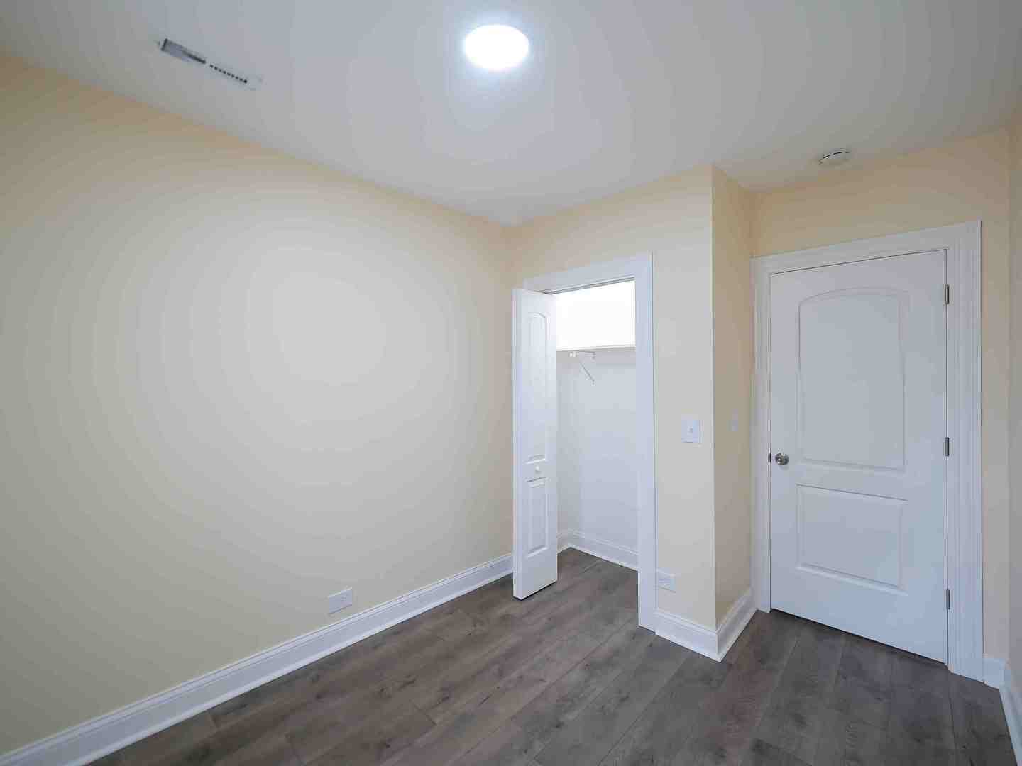 10 West 113th Street Chicago, IL 60628 - Photo 40 of 45