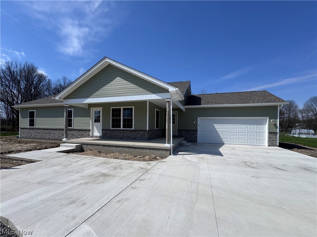 406 South Raccoon Road Youngstown, OH 44515 - Photo 2 of 27