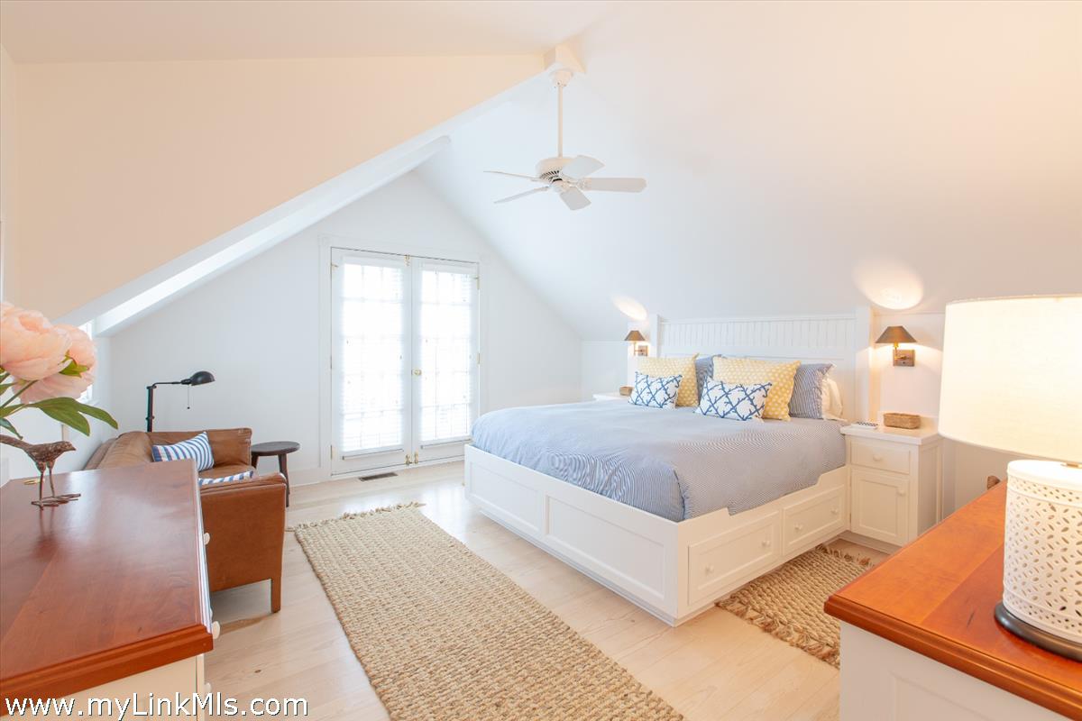 136 Miacomet Road Nantucket, MA 02554 - Photo 22 of 46 Gallery Image 22