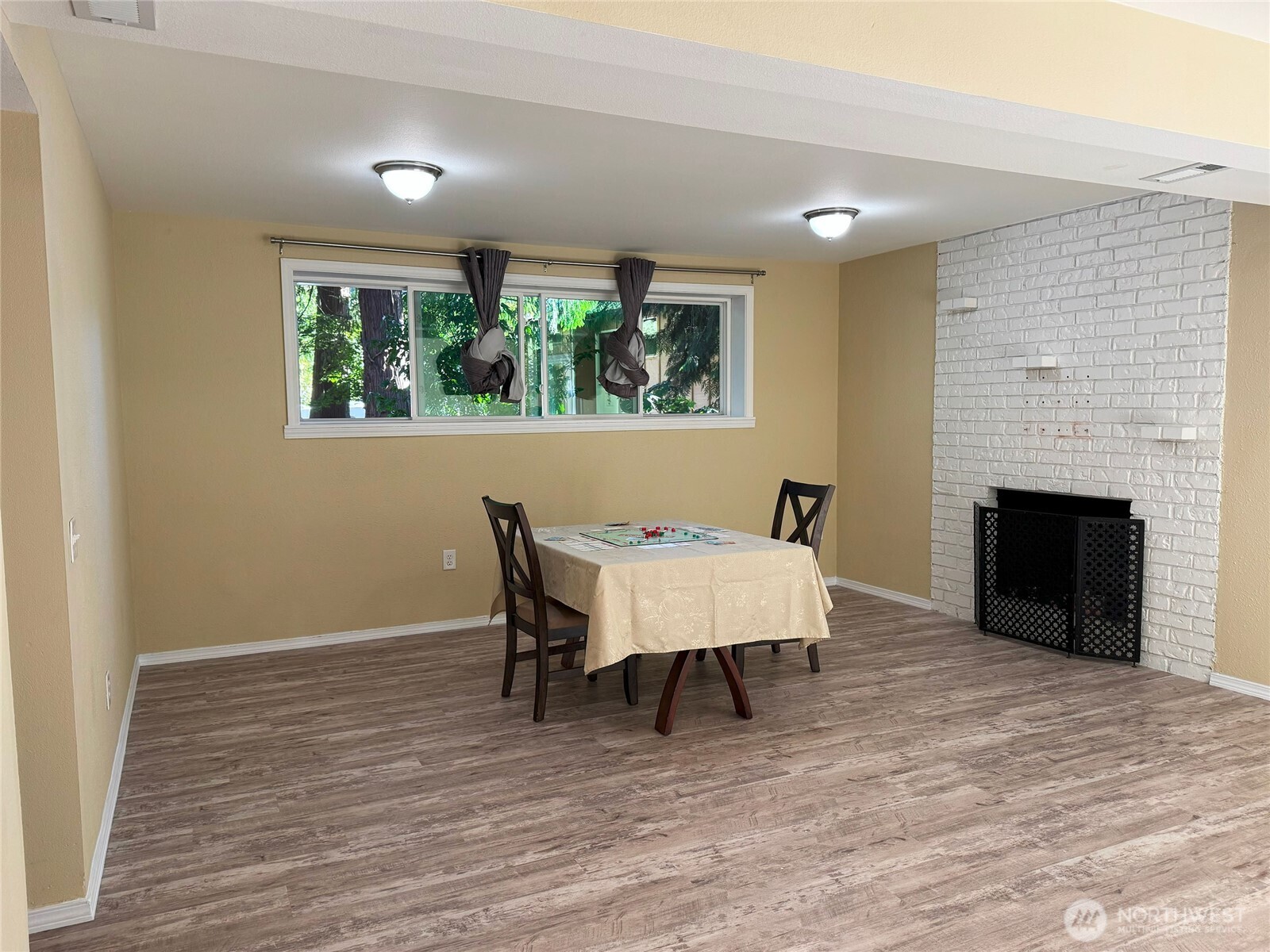 19310 1st Avenue Southeast Bothell, WA 98012 - Photo 11 of 21