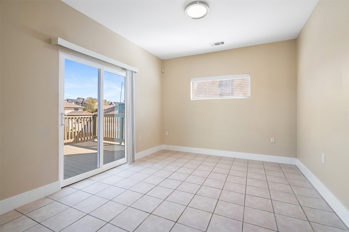 5909 Signal Point Austin, TX 78724 - Photo 14 of 32 a view of an empty room and window