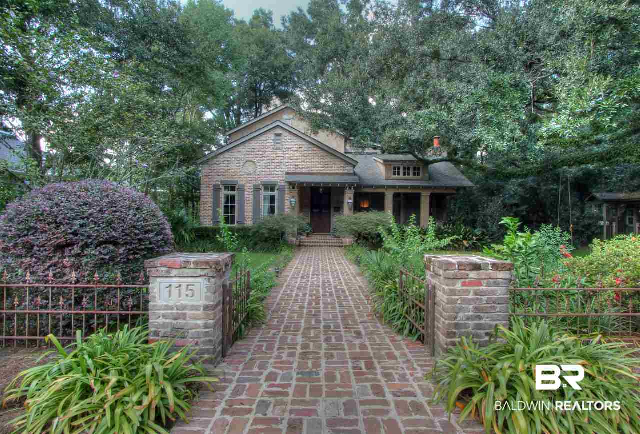 115 Oak Avenue Fairhope, AL 36532 - Photo 2 of 45